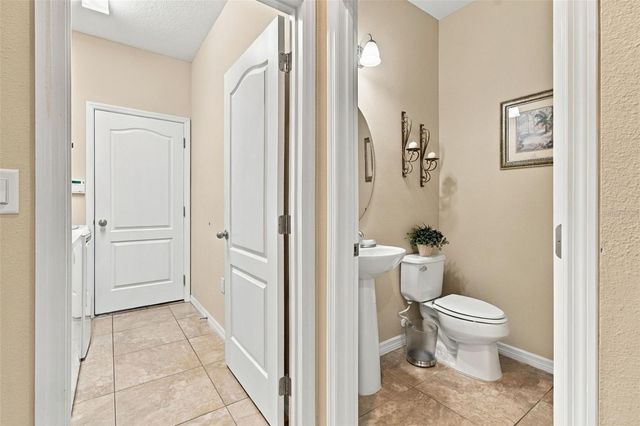 17030 VILESTA DRIVE, Lutz, FL 33548
