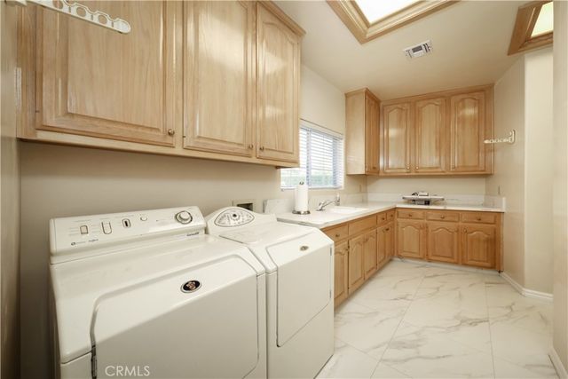 7301 Calle Sagrada, Bakersfield, CA 93309