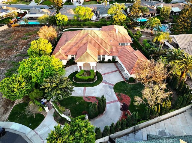 7301 Calle Sagrada, Bakersfield, CA 93309