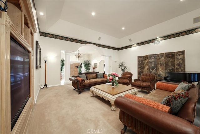 7301 Calle Sagrada, Bakersfield, CA 93309