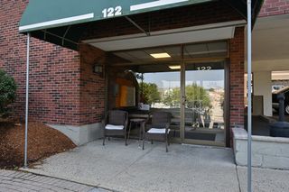 122 Main St 402, Stoneham, MA 02180