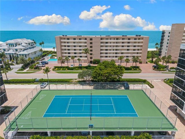 10482 Gulf Shore DR 251, Naples, FL 34108