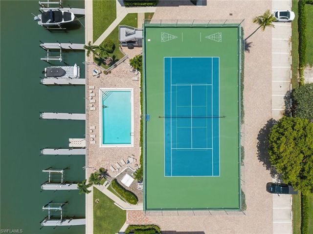 10482 Gulf Shore DR 251, Naples, FL 34108