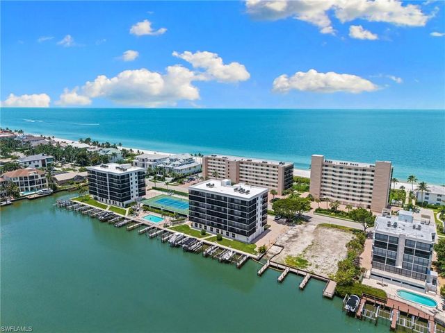 10482 Gulf Shore DR 251, Naples, FL 34108
