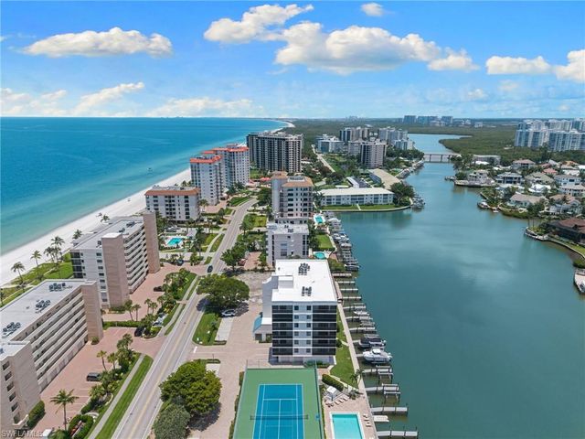 10482 Gulf Shore DR 251, Naples, FL 34108