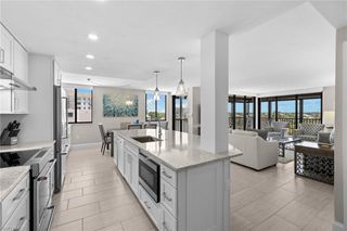 10482 Gulf Shore DR 251, Naples, FL 34108