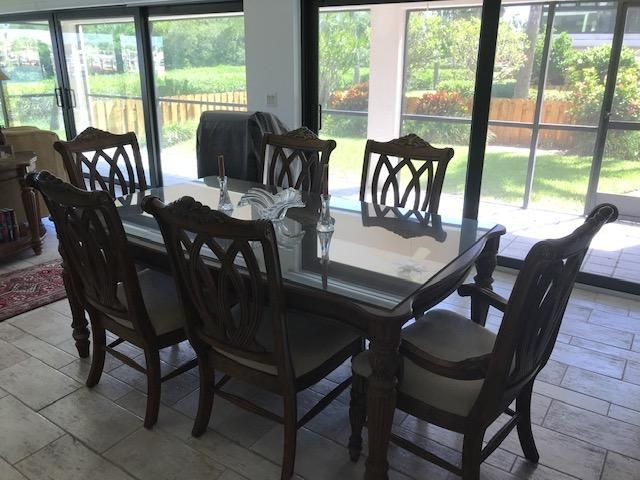 1640 Twelve Oaks Way 101, North Palm Beach, FL 33408