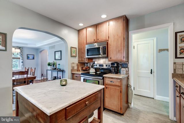 701 LONGVIEW AVE, Westminster, MD 21157