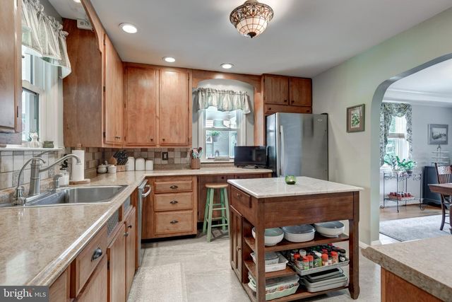 701 LONGVIEW AVE, Westminster, MD 21157