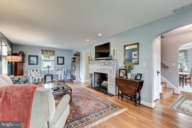 701 LONGVIEW AVE, Westminster, MD 21157