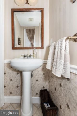 701 LONGVIEW AVE, Westminster, MD 21157