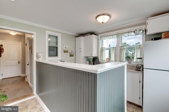 701 LONGVIEW AVE, Westminster, MD 21157