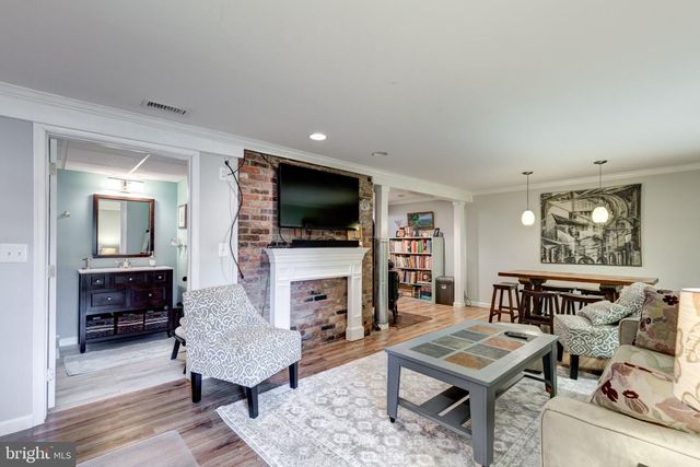 701 LONGVIEW AVE, Westminster, MD 21157