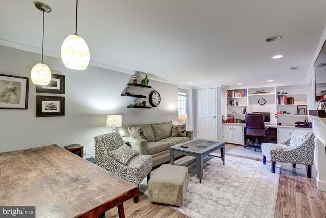 701 LONGVIEW AVE, Westminster, MD 21157