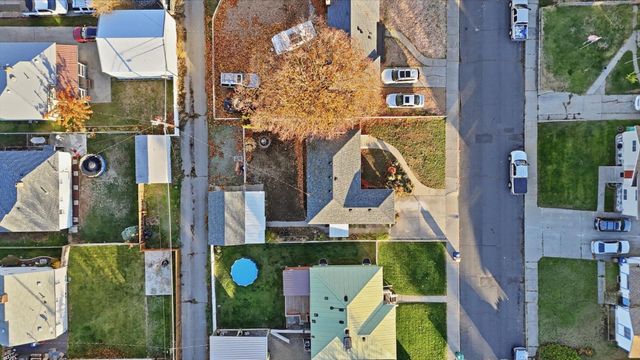 1423 E LACROSSE Ave, Spokane, WA 99207