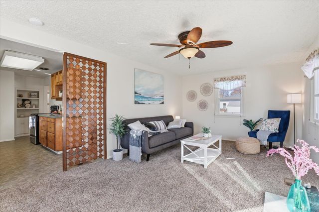 1423 E LACROSSE Ave, Spokane, WA 99207