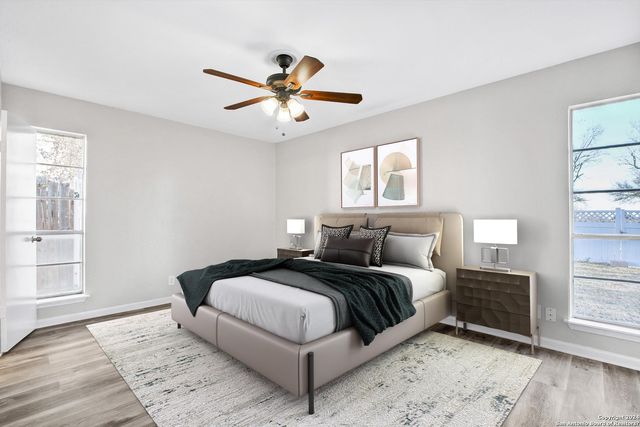 4242 BAYLISS ST, San Antonio, TX 78233