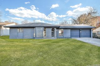 4242 BAYLISS ST, San Antonio, TX 78233