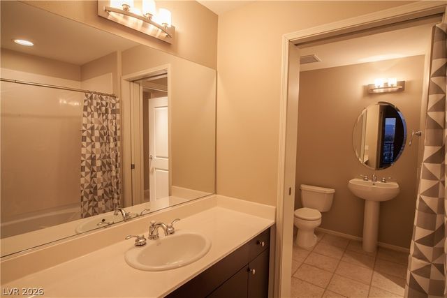 8255 South LAS VEGAS Boulevard 1104, Las Vegas, NV 89123