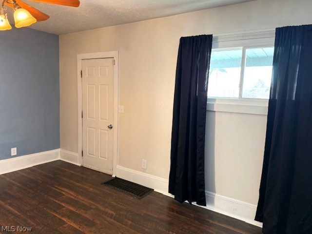 2761 North Street, Clinton, OH 44216