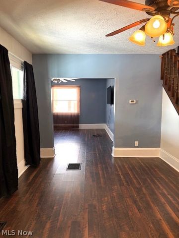 2761 North Street, Clinton, OH 44216