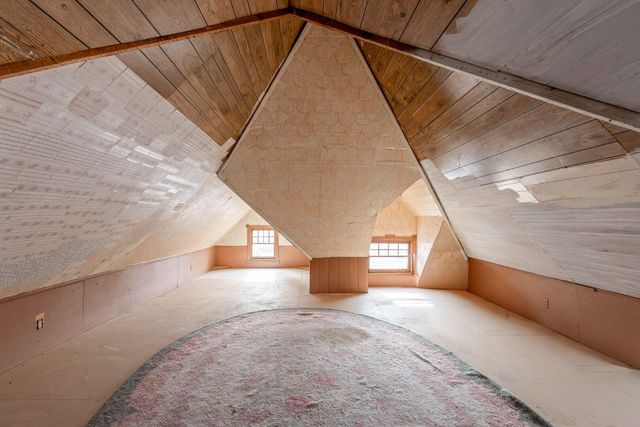 305 W 1st Street, Prineville, OR 97754