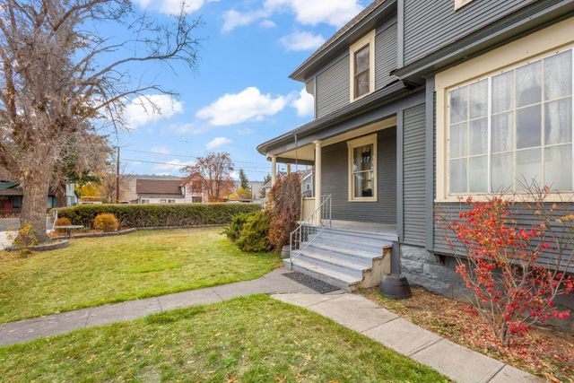 305 W 1st Street, Prineville, OR 97754