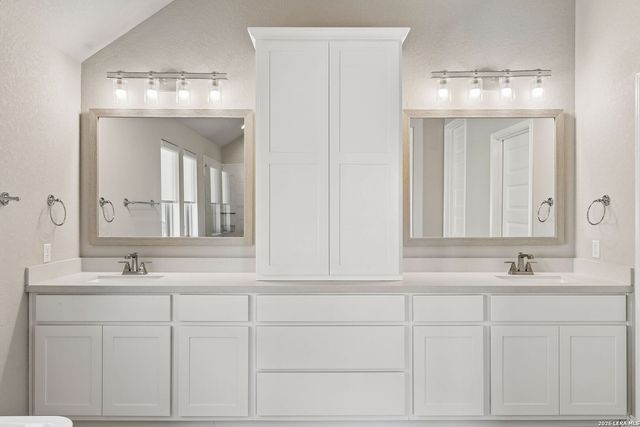 543 Orchard, New Braunfels, TX 78132