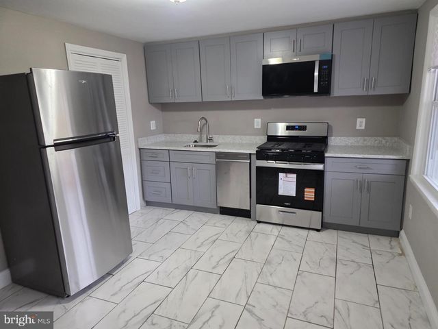 2628 NORTHSHIRE DR, Baltimore, MD 21230