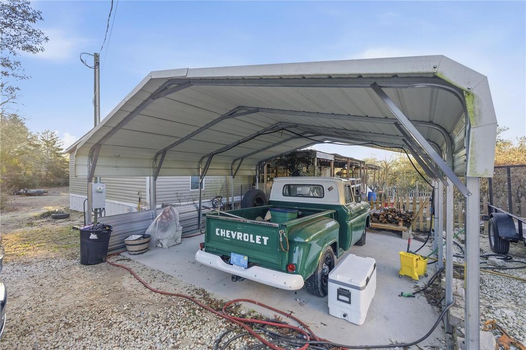 Image 29 of property listing at 4830 NE 121ST AVENUE, Bronson, FL 32621