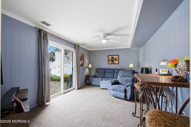 10 George Avenue, Monroe, NJ 08831