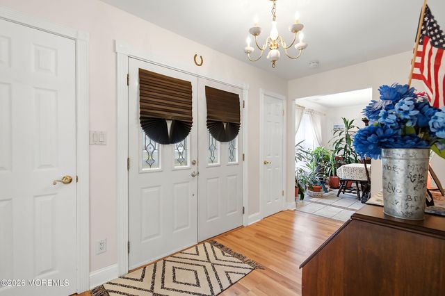 10 George Avenue, Monroe, NJ 08831