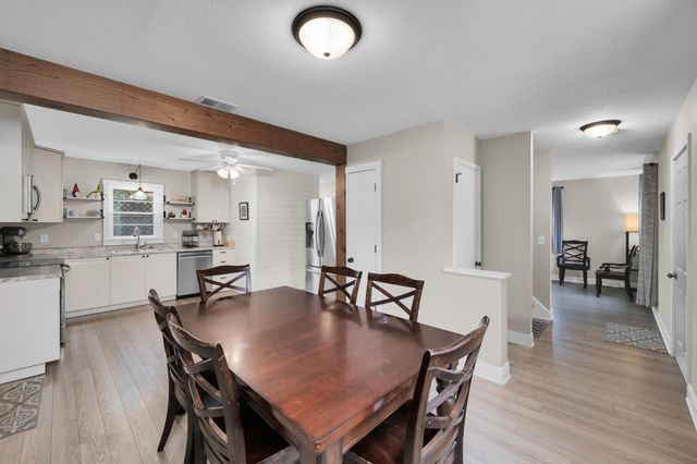 313 107th Avenue NE, Blaine, MN 55434
