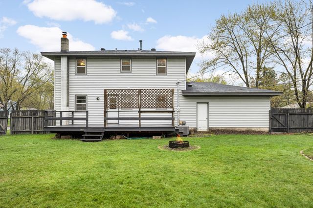 313 107th Avenue NE, Blaine, MN 55434