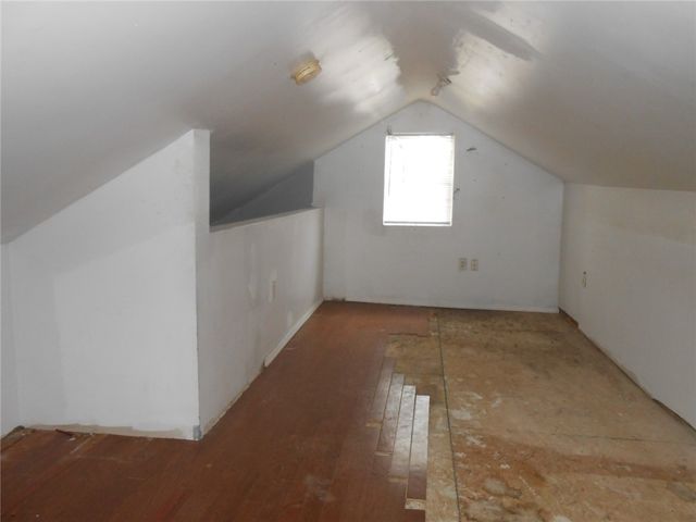 2055 Parkhill Drive, Dayton, OH 45406
