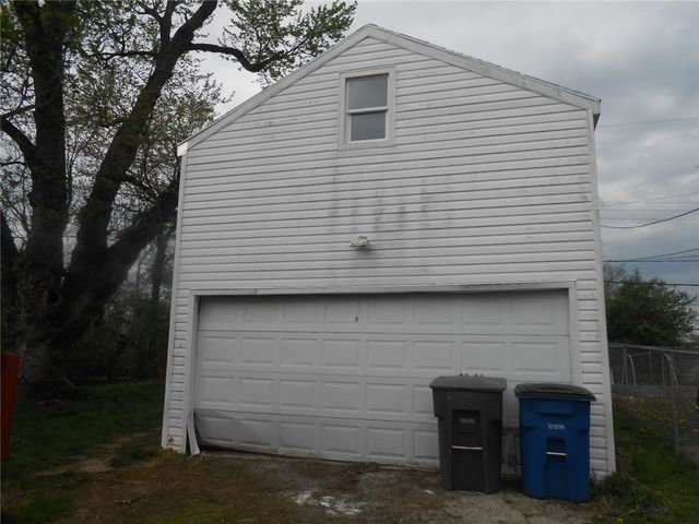 2055 Parkhill Drive, Dayton, OH 45406