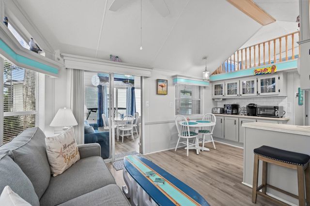6001 - N-32 S Kings Hwy., Myrtle Beach, SC 29575