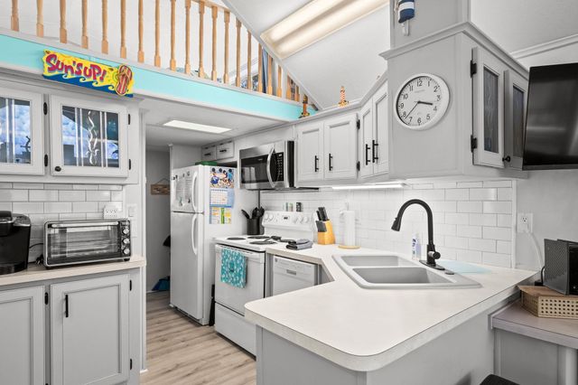 6001 - N-32 S Kings Hwy., Myrtle Beach, SC 29575