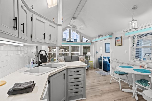 6001 - N-32 S Kings Hwy., Myrtle Beach, SC 29575