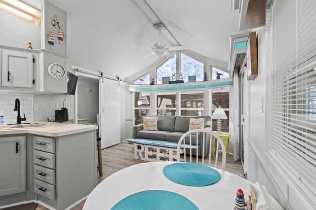 6001 - N-32 S Kings Hwy., Myrtle Beach, SC 29575