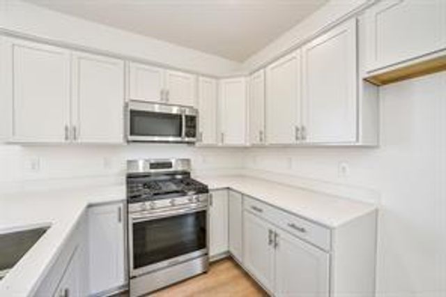 12963 Daniel Springs Lane, Magnolia, TX 77354