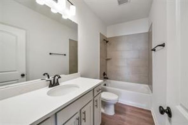 12963 Daniel Springs Lane, Magnolia, TX 77354