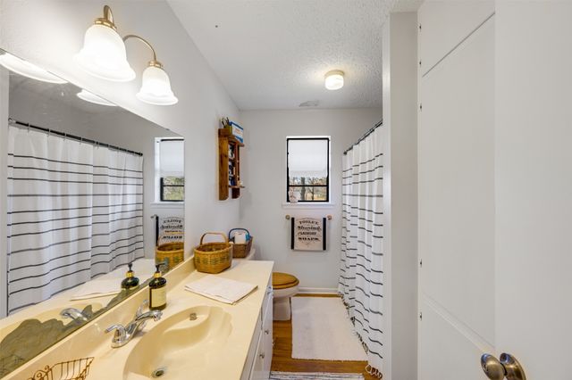 5730 E FM 323, Palestine, TX 75801