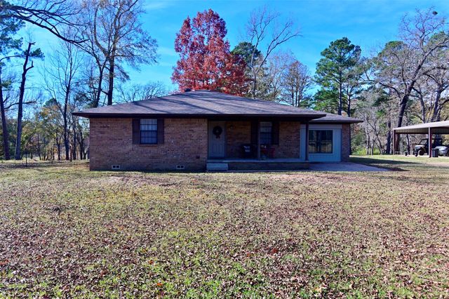 5730 E FM 323, Palestine, TX 75801