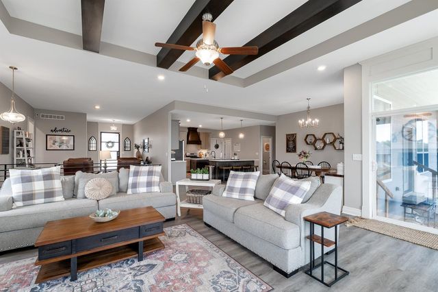 3515 S Lori St, Wichita, KS 67210