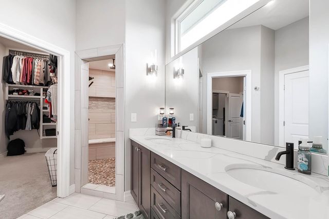 3515 S Lori St, Wichita, KS 67210