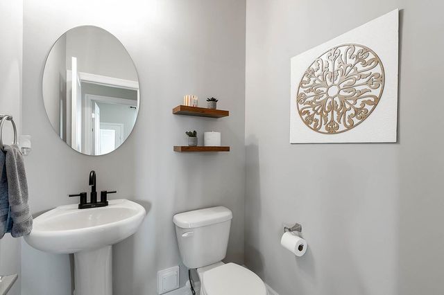 3515 S Lori St, Wichita, KS 67210