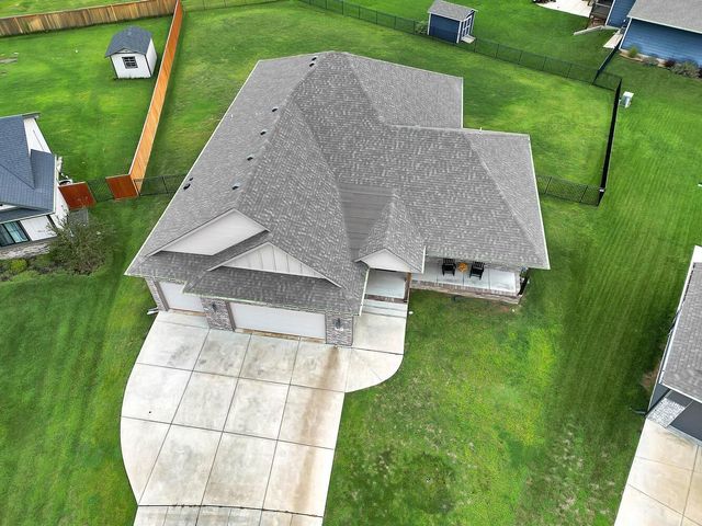 3515 S Lori St, Wichita, KS 67210