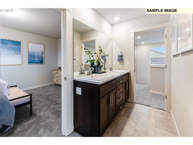 8921 Sw CHOKECHERRY Ln, Tualatin, OR 97062