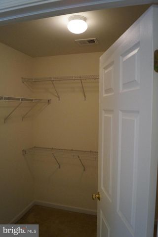 25575 AMERICA SQ, Chantilly, VA 20152